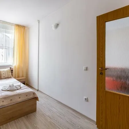 Elevator 1bdr With Wifi On 5 Floor Ve Слънчев бряг